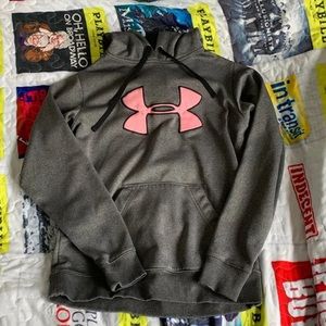 UNDER ARMOUR WOMENS SMALL HOODIE
